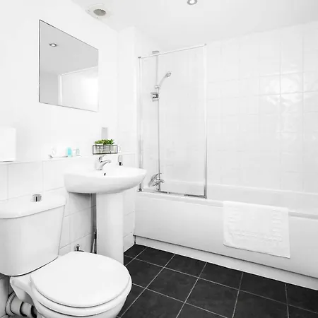 Birmingham City Centre - Self Contained Apartment - Private Access - Free Wifi & Netflix - Top Rated - 3Ps Exterior photo